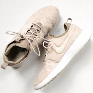 Nike W ROSHE TWO SE Sneakers - Oatmeal/Oatmeal-Khaki-White